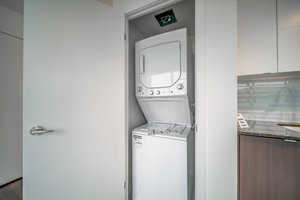 LR (19 of 22).jpg